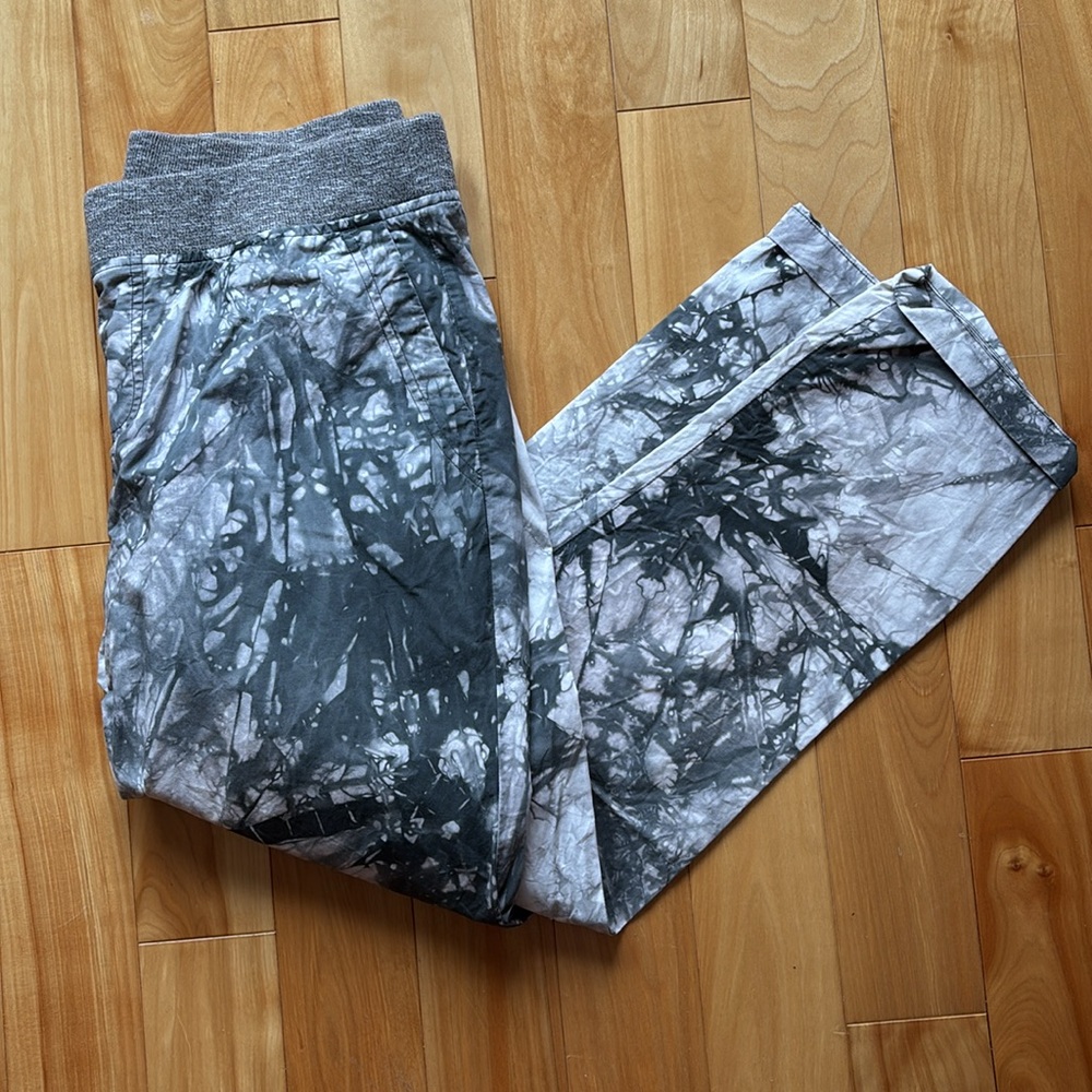 CAbi Gray Tie Dye Marble Style #5075 jogger elastic waist cotton pants